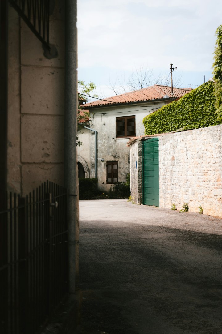 Sale of jointly-owned property