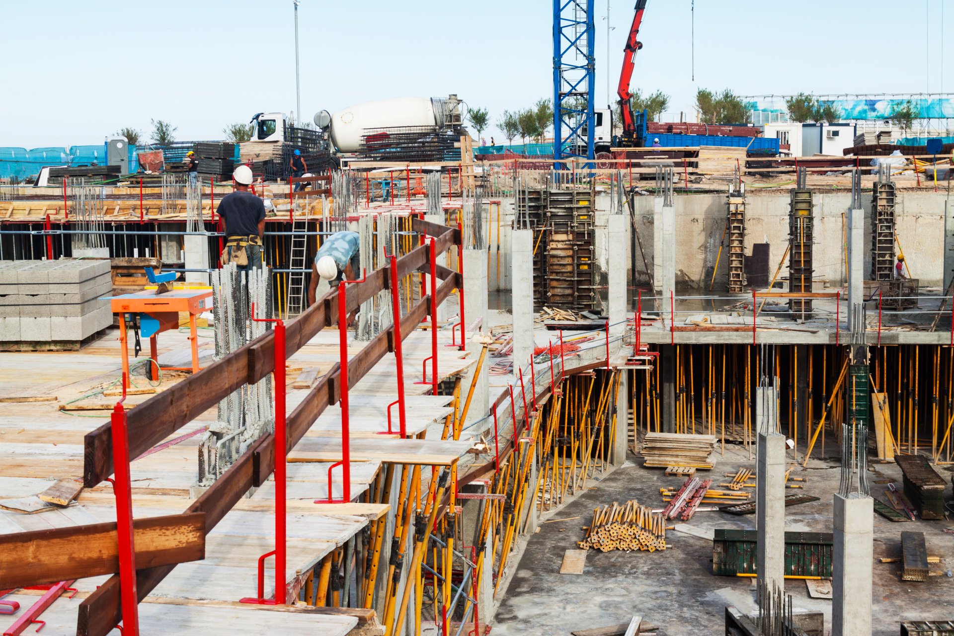 What do you need to know about construction procedures according to the Building Act?
